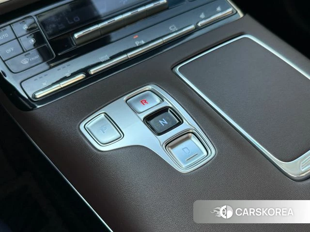 Hyundai The New Grandeur IG id 4937118 из Кореи 19