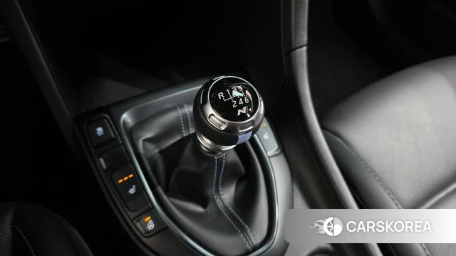Hyundai Veloster (JS) id 4992967 из Кореи 28