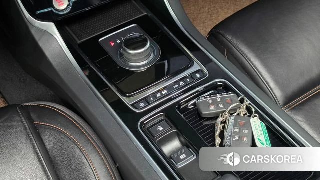 Jaguar XE id 5035824 из Кореи 19