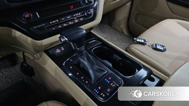 Kia All New Carnival id 5029543 из Кореи 19