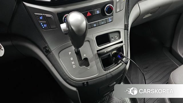 Hyundai The New Grand Starex id 5042160 из Кореи 19