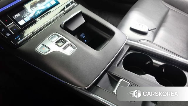 Hyundai The New Grandeur IG id 5017435 из Кореи 36