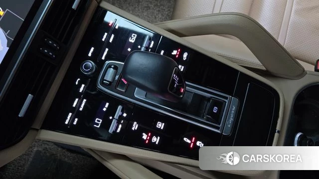 Porsche Cayenne (PO536) id 5035664 из Кореи 36