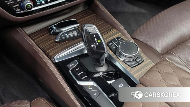 BMW 5 Series (G30) id 4988535 из Кореи 19