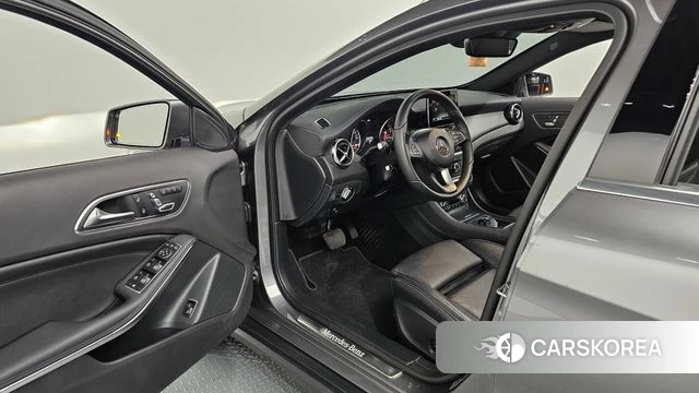 Mercedes-Benz GLA-Class X156 id 4708962 из Кореи 31