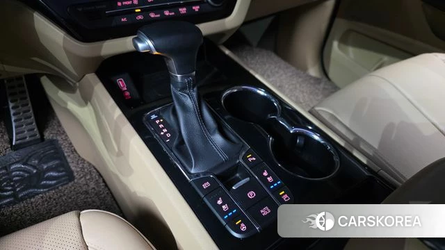 Kia The New Carnival id 5028967 из Кореи 35