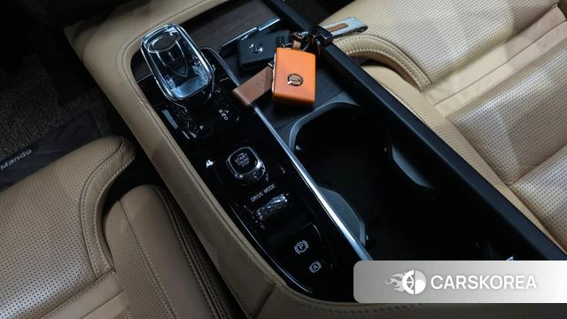 Volvo S90 id 4987000 из Кореи 38