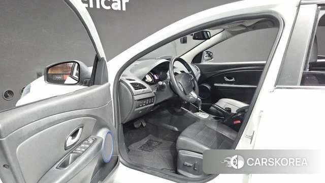 Renault Korea (Samsung) SM3 Z.E. id 4930586 из Кореи 34