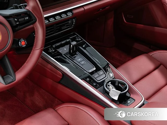 Porsche 911(992) id 4734741 из Кореи 17