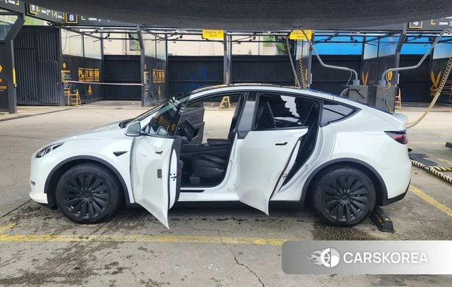Tesla Model Y id 4759192 из Кореи 9