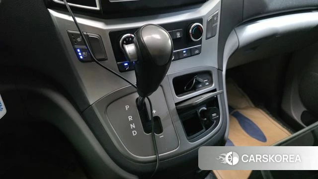 Hyundai The New Grand Starex id 4672795 из Кореи 32