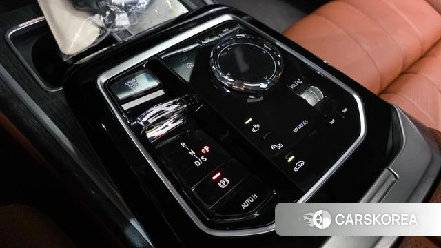 BMW 7 Series (G70) id 5033761 из Кореи 32