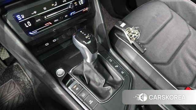 Volkswagen Tiguan Allspace id 4922277 из Кореи 31