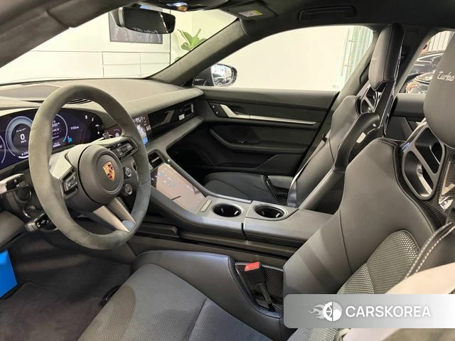 Porsche Taycan id 4612220 из Кореи 18
