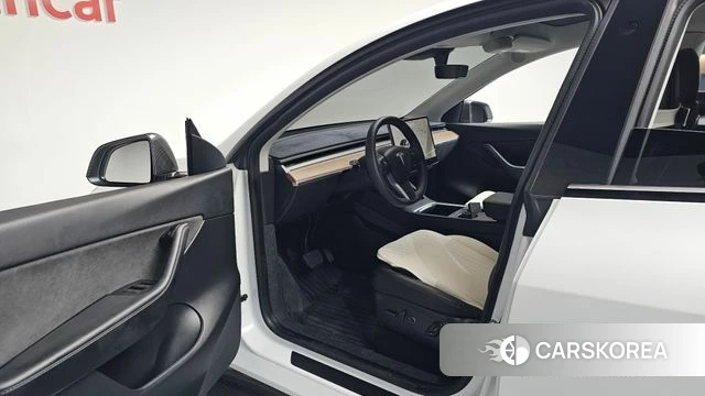 Tesla Model Y id 4736292 из Кореи 33