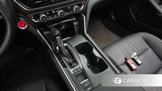 Honda Accord 10th Generation id 3748130 из Кореи 19