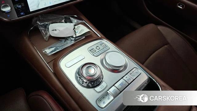 Genesis G90 (RS4) id 5017015 из Кореи 19