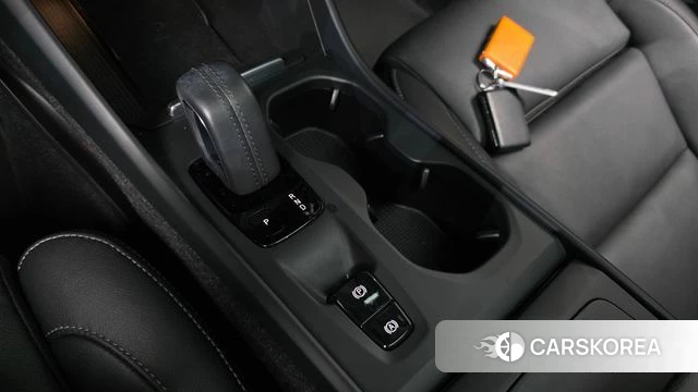 Volvo XC40 id 5034993 из Кореи 19