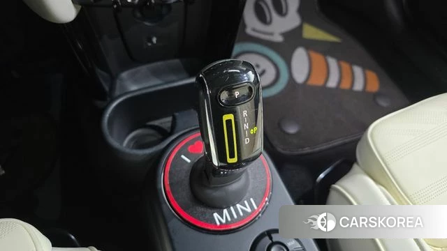Mini Cooper Electric id 4958674 из Кореи 29