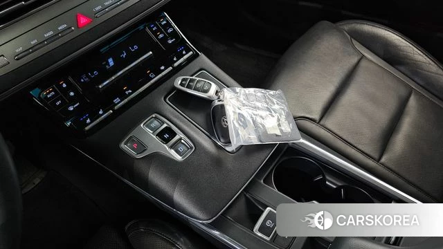 Hyundai The New Grandeur IG id 5004040 из Кореи 33