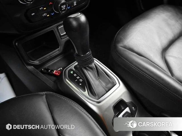 Jeep Renegade id 5031482 из Кореи 19