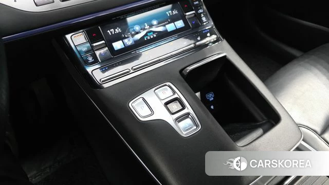 Hyundai The New Grandeur IG id 4959813 из Кореи 35
