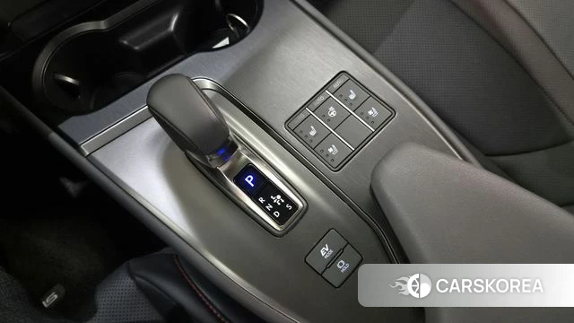 Lexus UX300h id 4957407 из Кореи 19