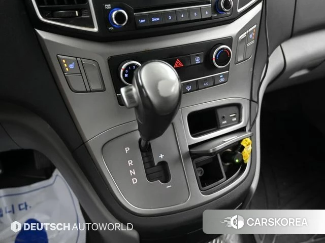 Hyundai The New Grand Starex id 4959320 из Кореи 19