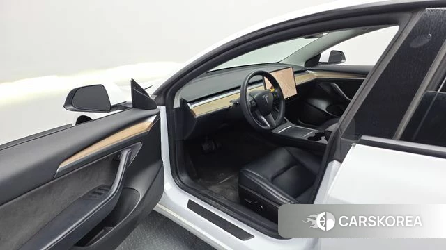 Tesla Model 3 id 5017076 из Кореи 32