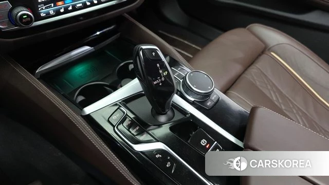 BMW 5 Series (G30) id 4996261 из Кореи 31