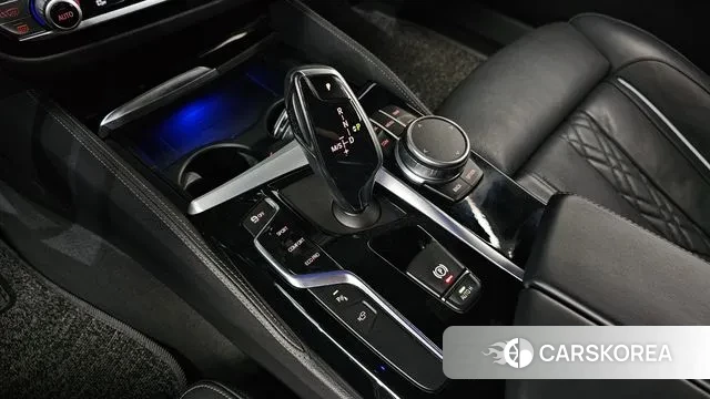BMW 5 Series (G30) id 3499467 из Кореи 19