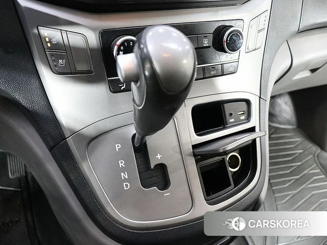 Hyundai The New Grand Starex id 5029546 из Кореи 19