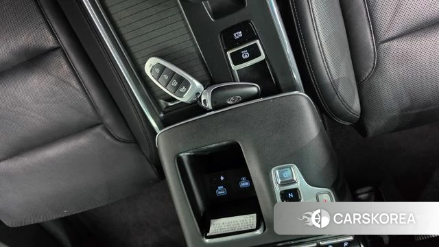 Hyundai The New Grandeur IG id 5003980 из Кореи 29