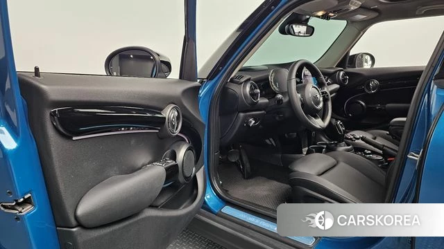 Mini Cooper S id 4966136 из Кореи 38