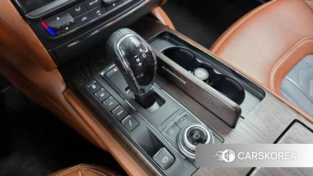 Maserati Quattroporte id 4978142 из Кореи 19