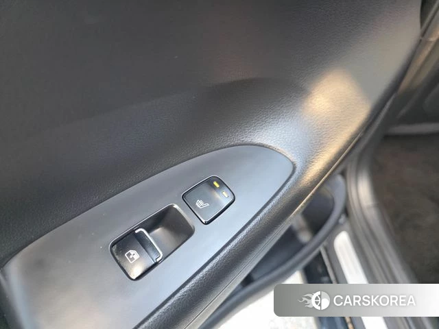 Hyundai The New Grandeur IG Hybrid id 5027693 из Кореи 19