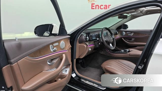 Mercedes-Benz E-Class W213 id 4993573 из Кореи 32