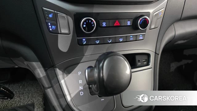 Hyundai The New Grand Starex id 4713093 из Кореи 19