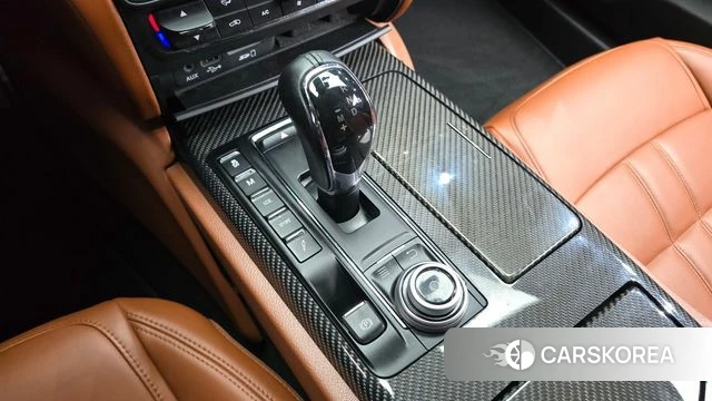 Maserati Quattroporte id 5048466 из Кореи 19