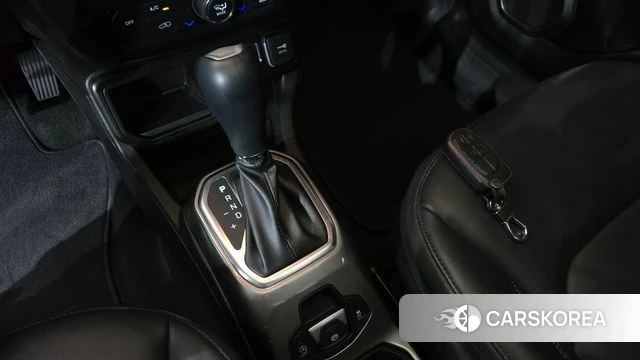 Jeep Renegade id 4998180 из Кореи 19