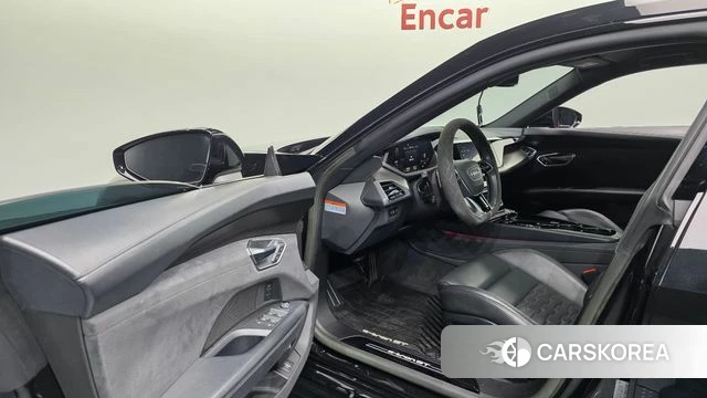 Audi e-Tron GT id 4935666 из Кореи 32