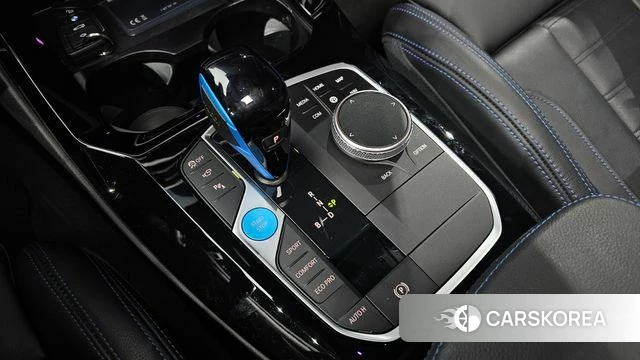 BMW iX3 id 5012088 из Кореи 35