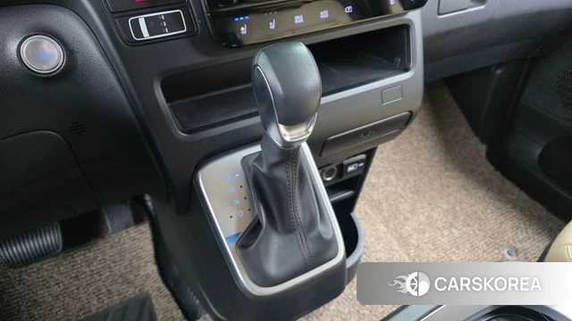 Hyundai Staria id 4950641 из Кореи 29