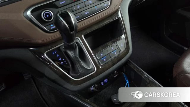 Hyundai The New Grand Starex id 4930838 из Кореи 29