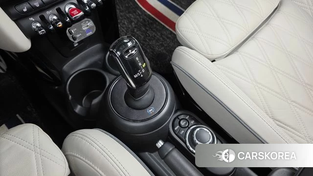 Mini Cooper S Convertible id 4981130 из Кореи 19