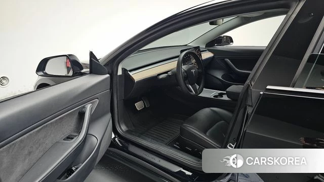 Tesla Model 3 id 4992358 из Кореи 32