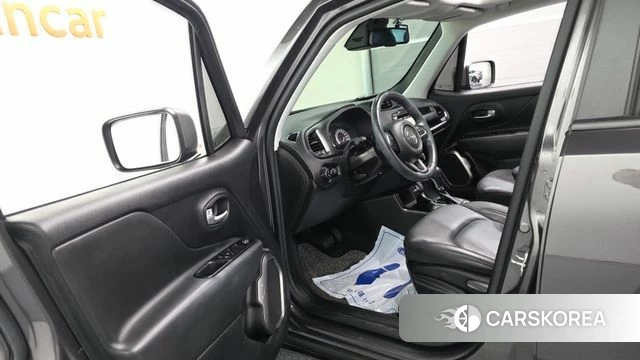 Jeep Renegade id 5023275 из Кореи 37