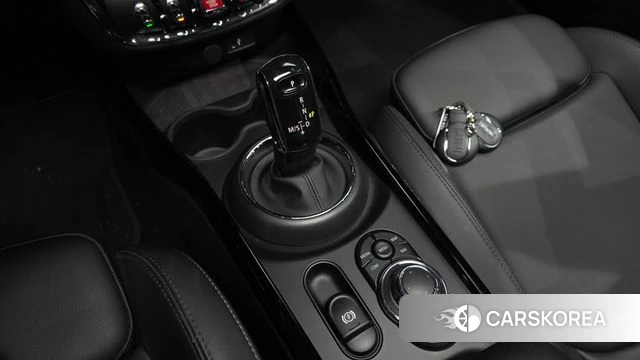 Mini Cooper Clubman id 4981731 из Кореи 19