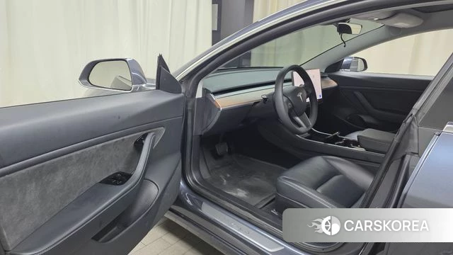 Tesla Model 3 id 4708070 из Кореи 35