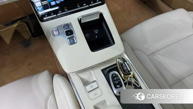 Hyundai The New Grandeur IG id 5003710 из Кореи 30